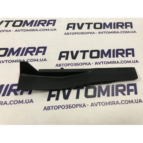 Накладка крила передня ліва Opel Corsa D HB 5дв. 2006-2014 13221195